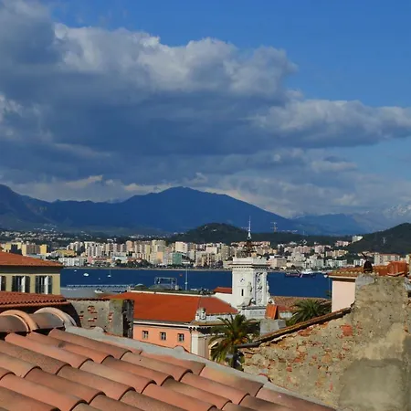 Studio Loft Avec Terrasse Centre Historique Ajaccio  Exterior foto
